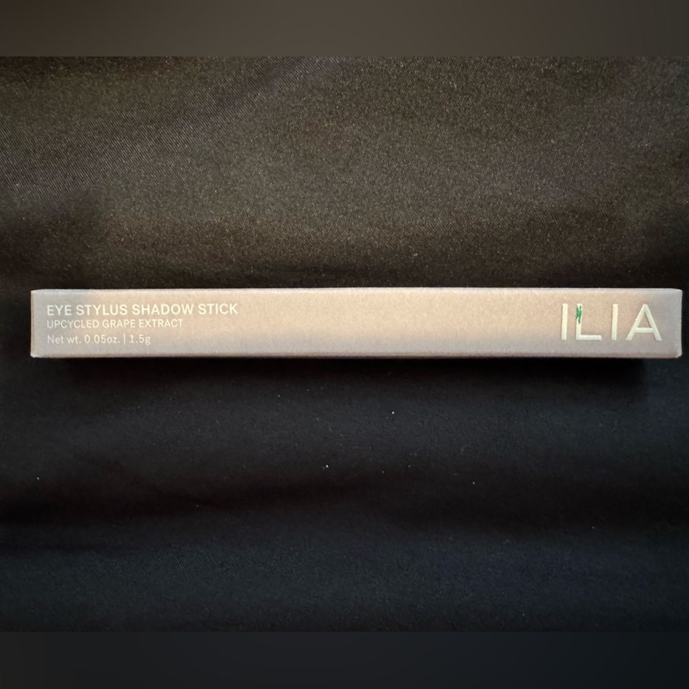 ILIA Shadow Stick in “adorn”